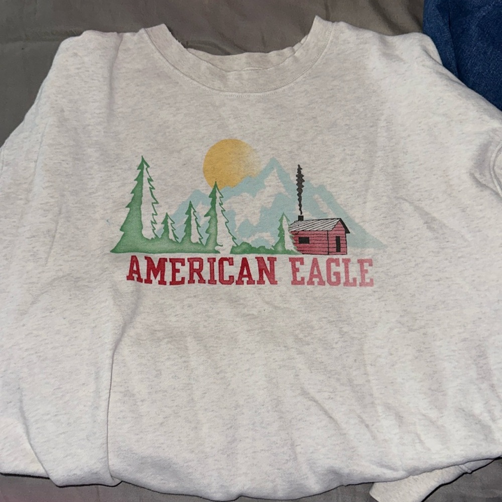 American Eagle Crewneck
